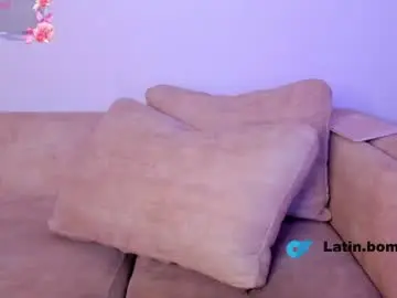 Chaturbate Watch Live Sex Cams of cute_molly18