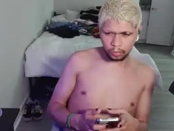 Chaturbate Best live sex cam show of merlinharriss