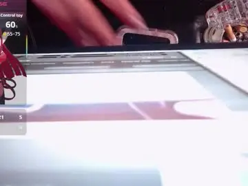 Chaturbate Sex Chat of mia_velvet1