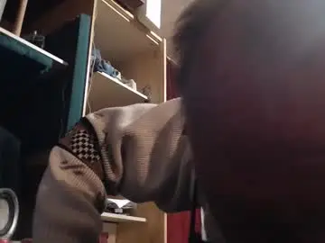 Chaturbate Live Sex Cam of pascal88881