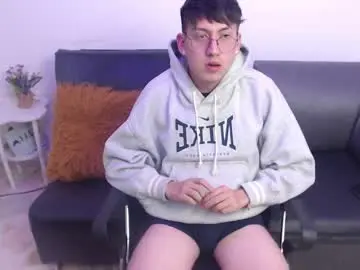 Chaturbate Adult Video Chat of evan_connell