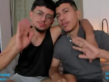 Chaturbate Nude Webcam of boy_jerry