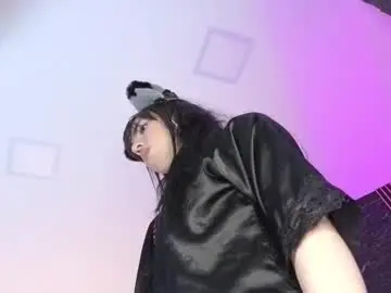 Chaturbate Watch Live Sex Cams of diosaa_golden