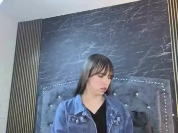 Chaturbate Live Sex of diosaa_golden