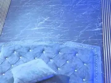 Chaturbate Sex Cam of diosaa_golden