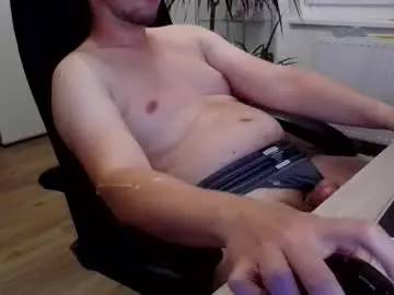 Chaturbate Live Porn of gayhornyvie