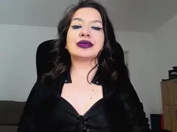 Chaturbate Free Live Porn of mistressmichelle5