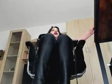 Chaturbate Private Sex Chat of mistressmichelle5