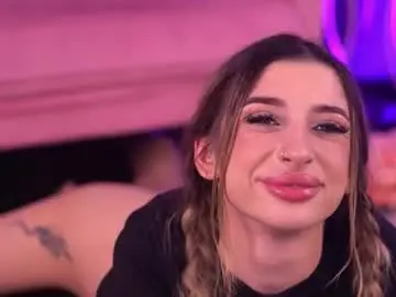 Chaturbate Free Porn Cam of odettebensen