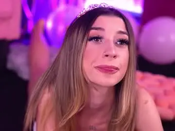 Chaturbate Live Sex of odettebensen