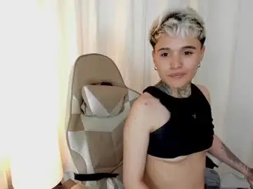 Chaturbate Free Porn Cam of suzu_wolf