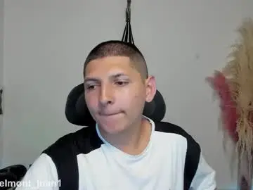 Chaturbate Watch Live Sex Cams of a_lejandro_0_8