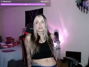 Chaturbate Adult Video Chat of aerebellamagick333