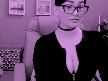 Chaturbate Adult Webcams of chantallovely