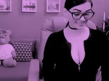 Chaturbate Free Live Porn of chantallovely