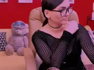 Chaturbate Live Sex Cam of chantallovely