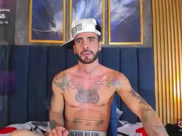 Chaturbate Sex Chat of lancelot_benwick