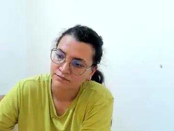 Chaturbate Live Sex Cam of marilyn_garcia