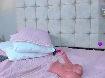 Chaturbate Adult Webcam of mia_dolls18