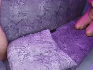 Chaturbate Free Porn Cam of sara_and_lion