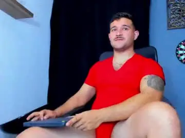 Chaturbate Live Sex of andrewdiaz_