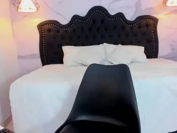 Chaturbate Live Sex of foxi_cameron