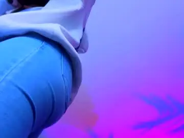 Chaturbate Live Sex of hotbustybabex