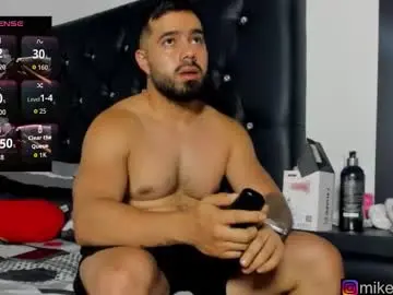 Chaturbate Live Porn of mikeblaree