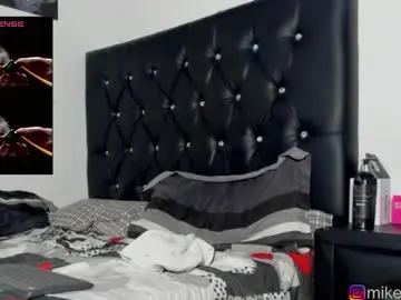 Chaturbate Live Porn of mikeblaree
