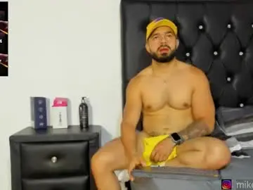 Chaturbate Private Sex Chat of mikeblaree