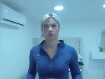 Chaturbate Nude Webcam of shelynna_azzul