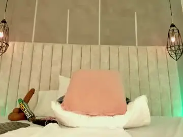 Chaturbate Live Sex of shelynna_azzul