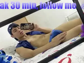 Chaturbate Best live sex cam show of your_boy_hot