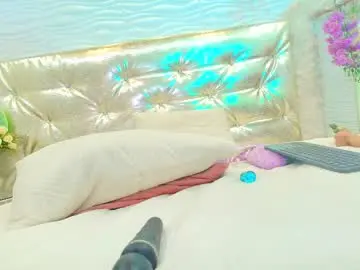 Chaturbate Live Sex Cam of alanna_blaze