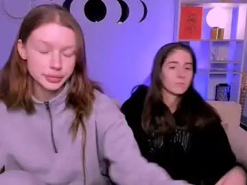 Chaturbate Live Sex Cam of daisy_baby_