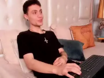 Chaturbate Nude Webcam of dark_sun333