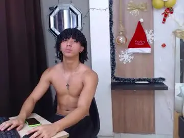 Chaturbate Sex Cam of kim_curly_