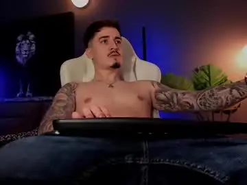 Chaturbate Live Sex Cam of matt_thestud