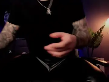 Chaturbate Live Sex Cam of matt_thestud