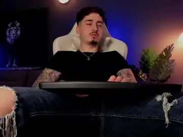 Chaturbate Nude Webcam of matt_thestud