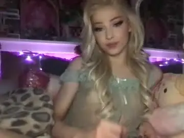 Chaturbate Free Live Porn of pr1ncesswand