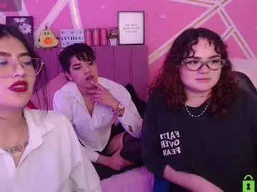 Chaturbate Free Live Porn of isa_bunny18