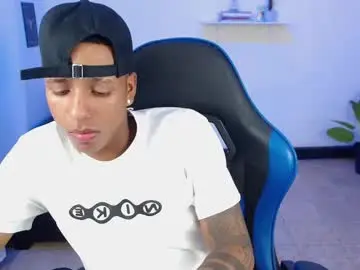 Chaturbate Sex Chat of ostinn18