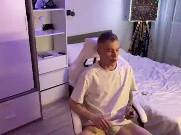 Chaturbate Watch Live Sex Cams of c10h15on