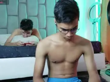 Chaturbate Watch Live Sex Cams of twinksecrets_