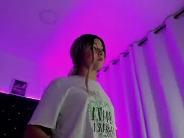 Chaturbate Free Live Porn of bellaroge