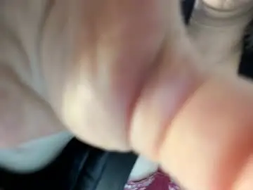 Chaturbate Adult Webcams of charlot_milf