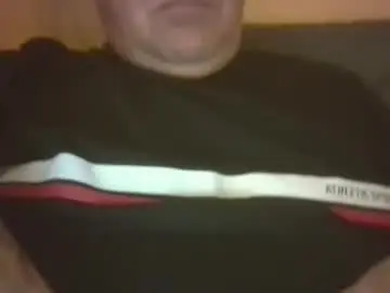Chaturbate Live Porn of hungarianfatcockdady