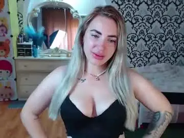 Chaturbate Watch Live Sex Cams of lorasinclare