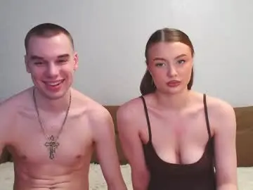 Chaturbate Live Sex Cam of love_vibe